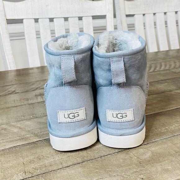 UGG Classic Mini Boot Pull On Short Light Blue Suede Sherpa Women’s Size 9 - Picture 4 of 6
